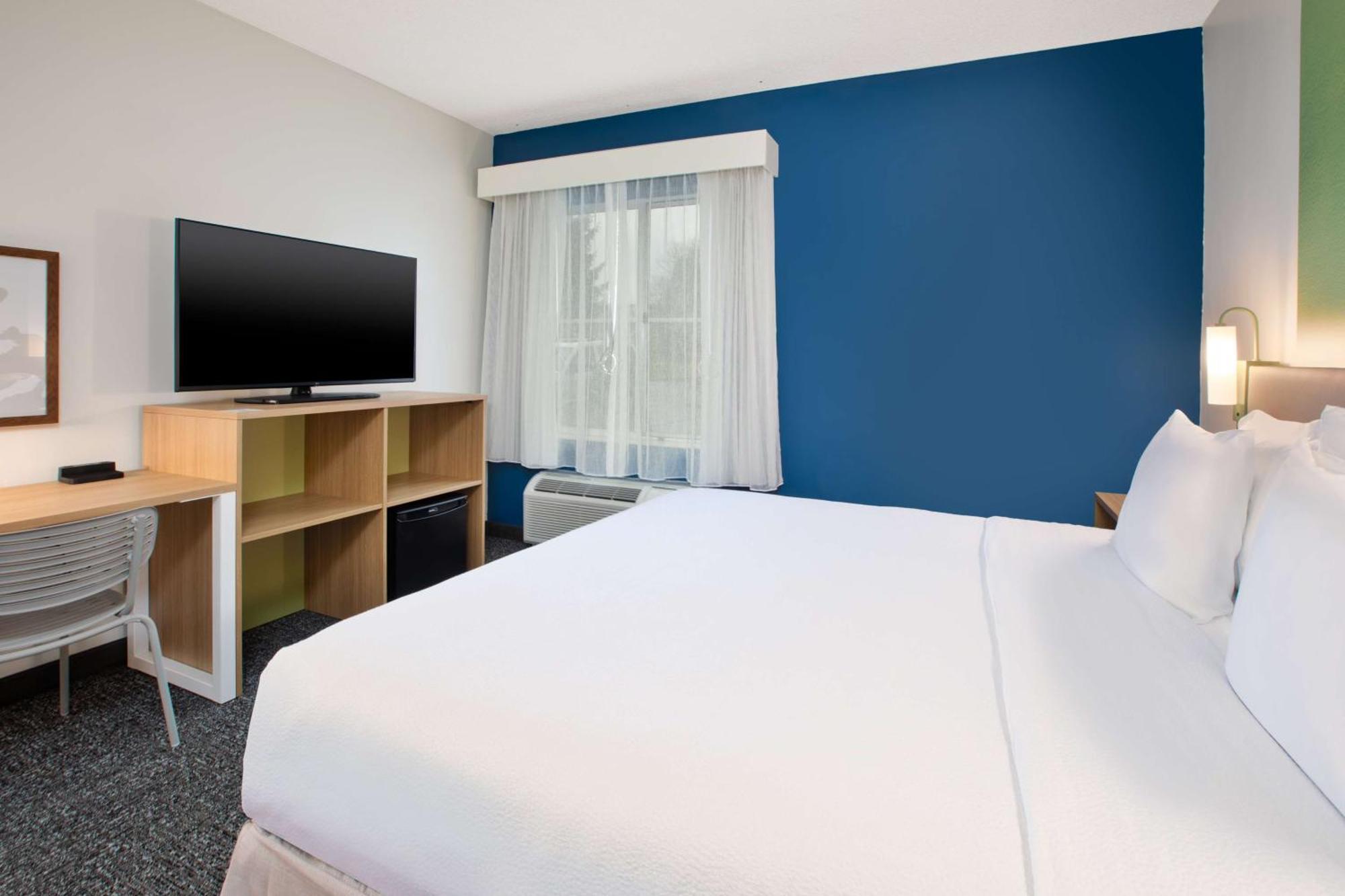 Spark By Hilton Walker Grand Rapids North Exterior photo